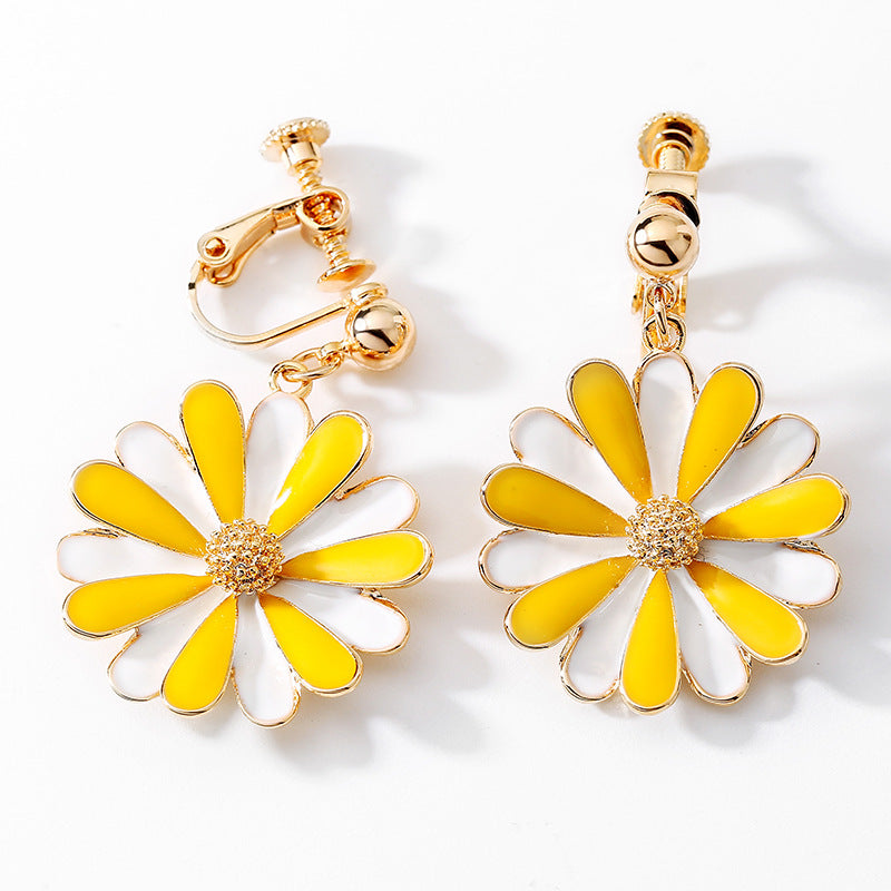 Daisy Stud Earrings