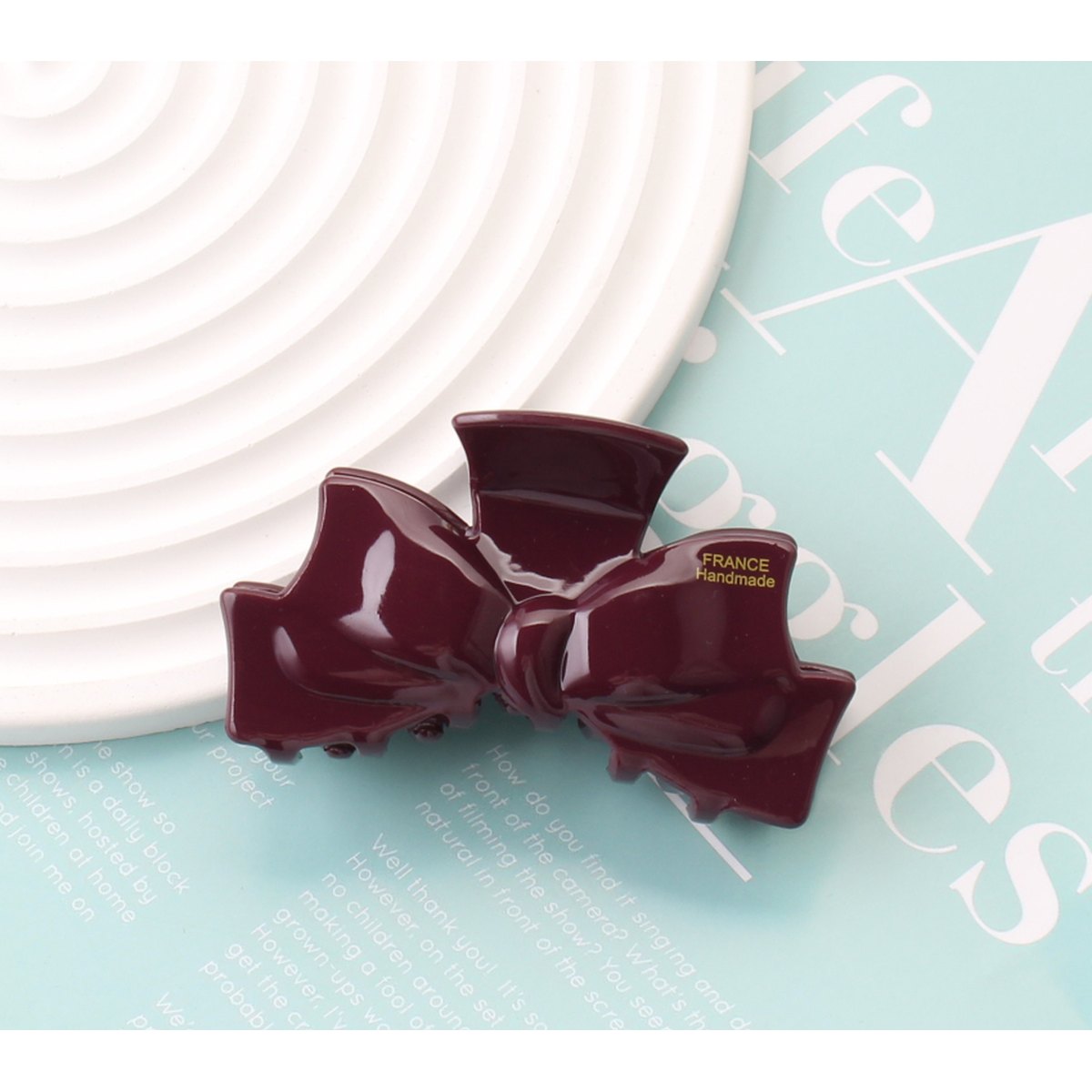 Acetate Grip Sweet Bow Shark Clip Hair