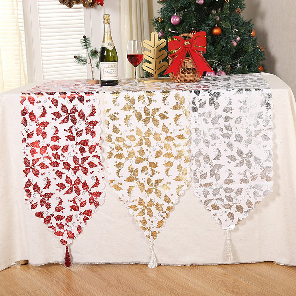Christmas Leaf Table Runner