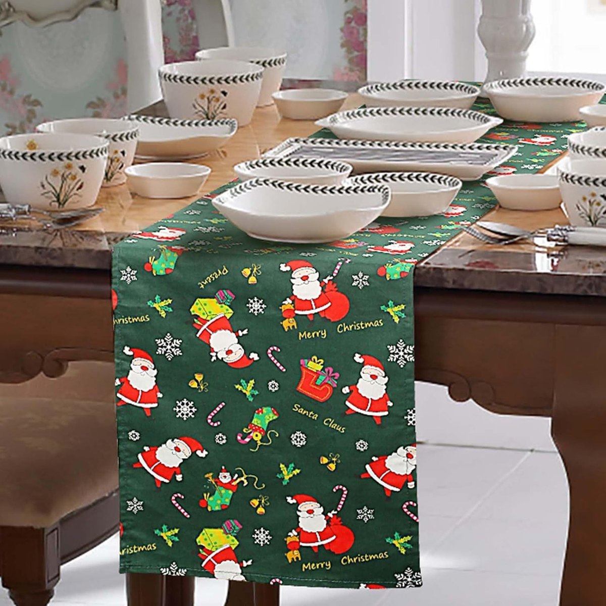 Green Fir Table Runner, 30 x 275 cm