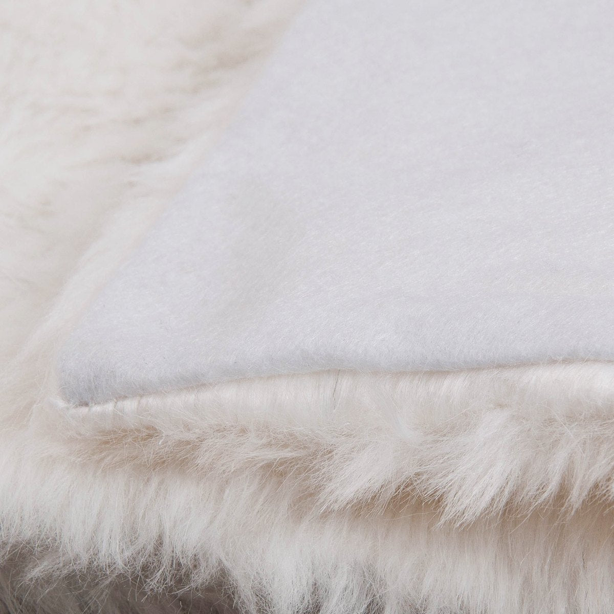 White Plush Tree Skirt