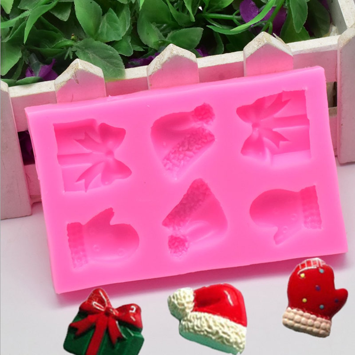 Christmas Glove and Snowflake Silicone Mould