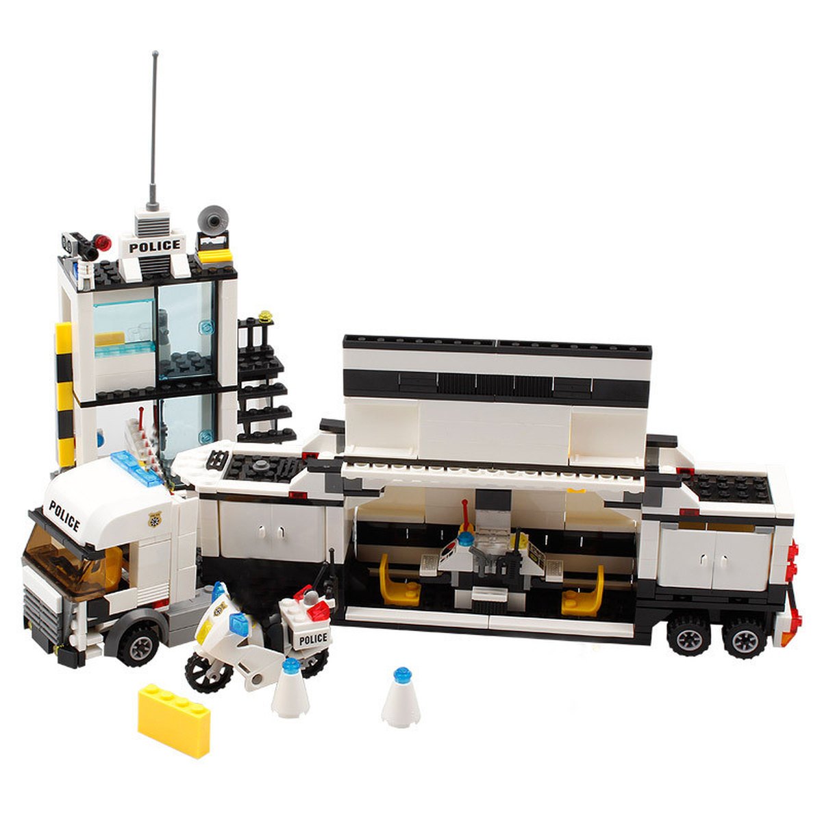 Classic Building Blocks Police Station Model DIY