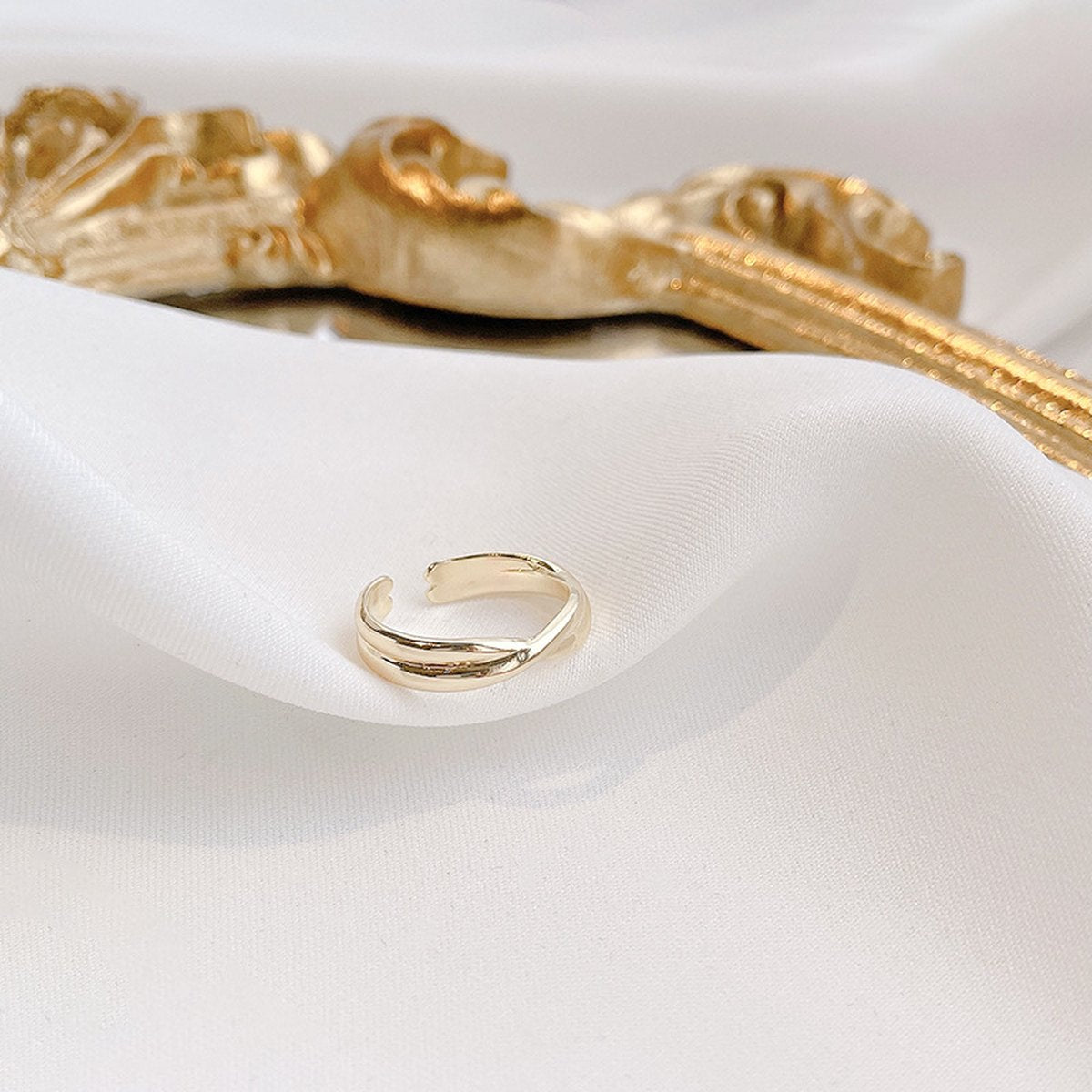 Cross Ring