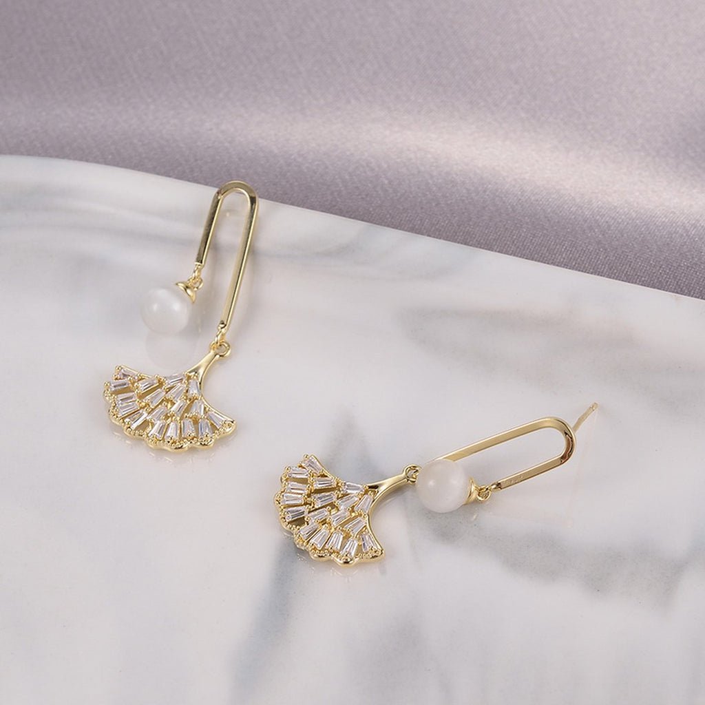 Design Earrings Irregular