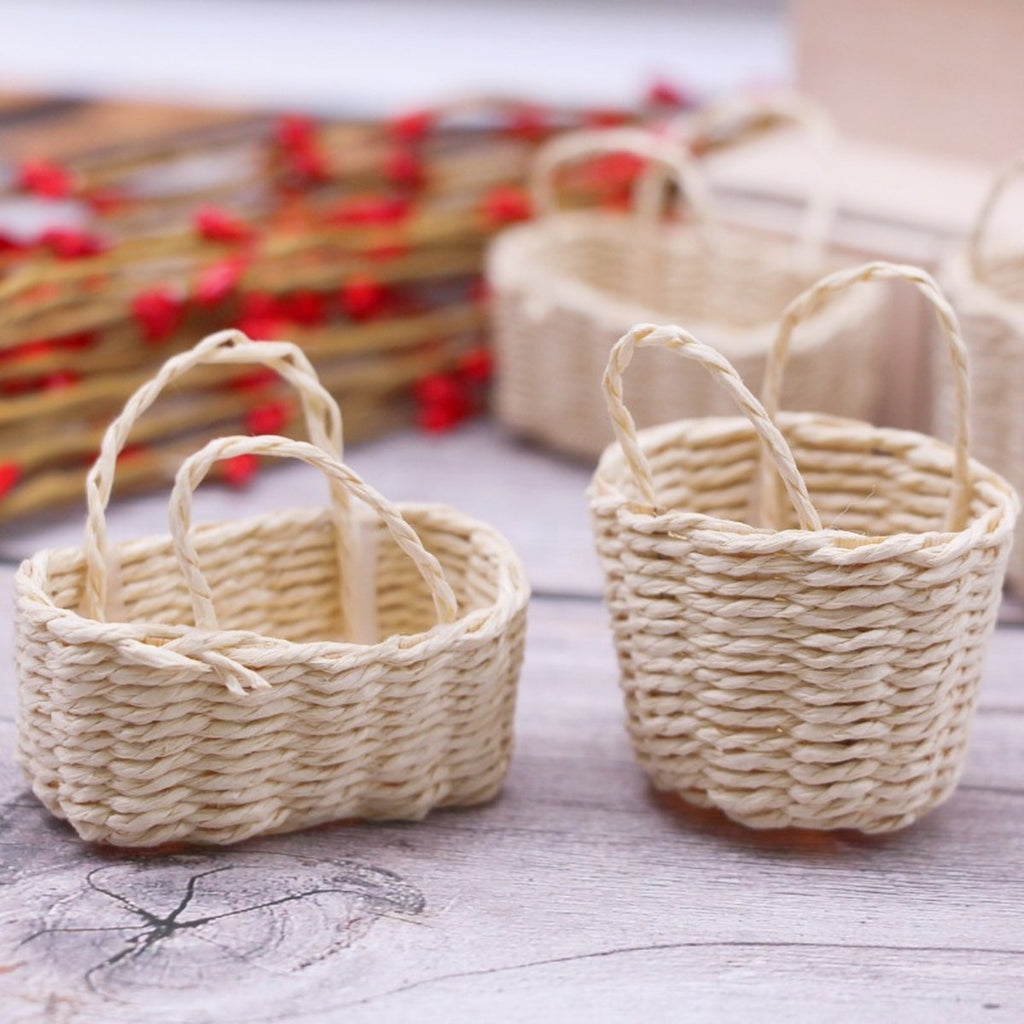 Dollhouse Mini Raffia Hand-held Flower Basket