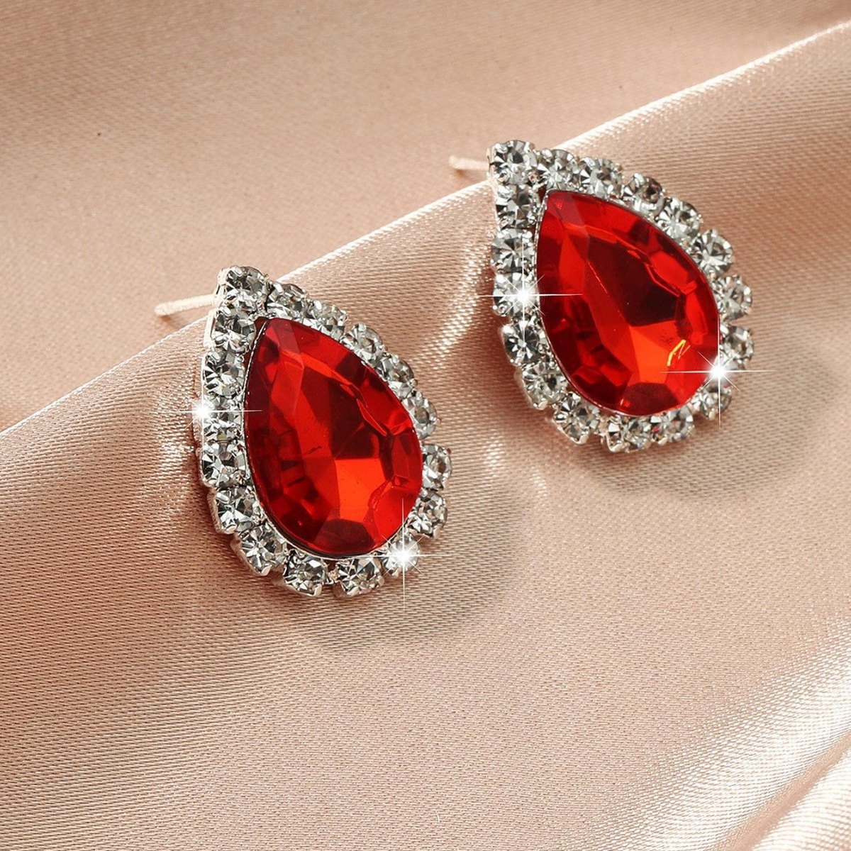 Explosions All Copper Earrings Drop Ruby Rhinestone