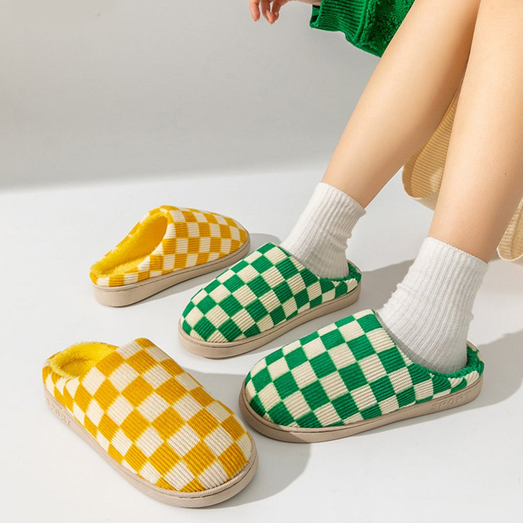 Gradient Plush Slippers