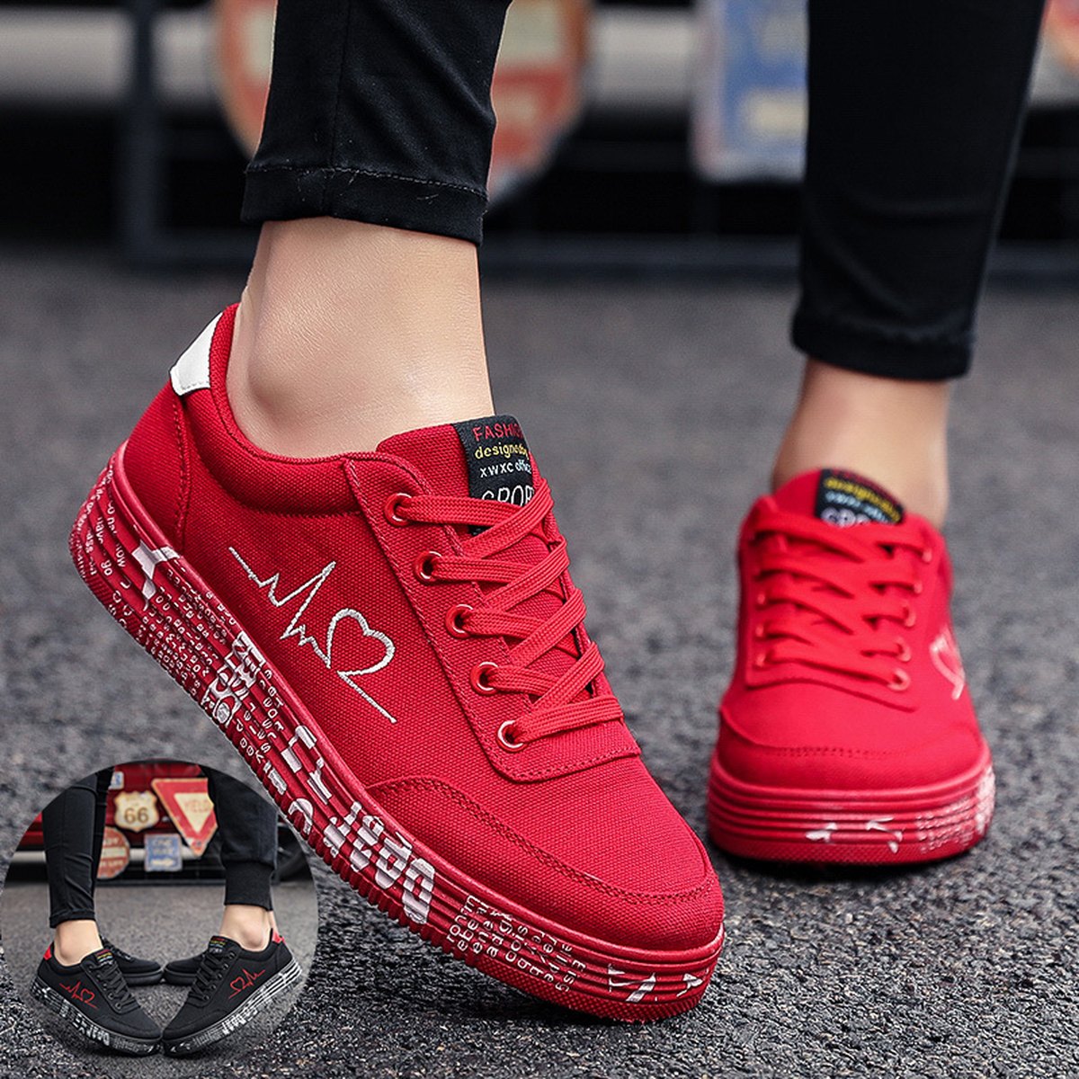 Heartbeat Print Canvas Shoes
