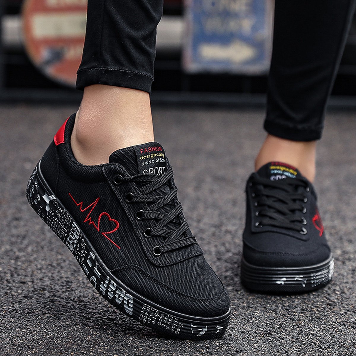 Heartbeat Print Canvas Shoes