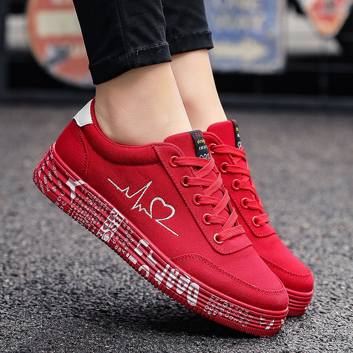 Heartbeat Print Canvas Shoes