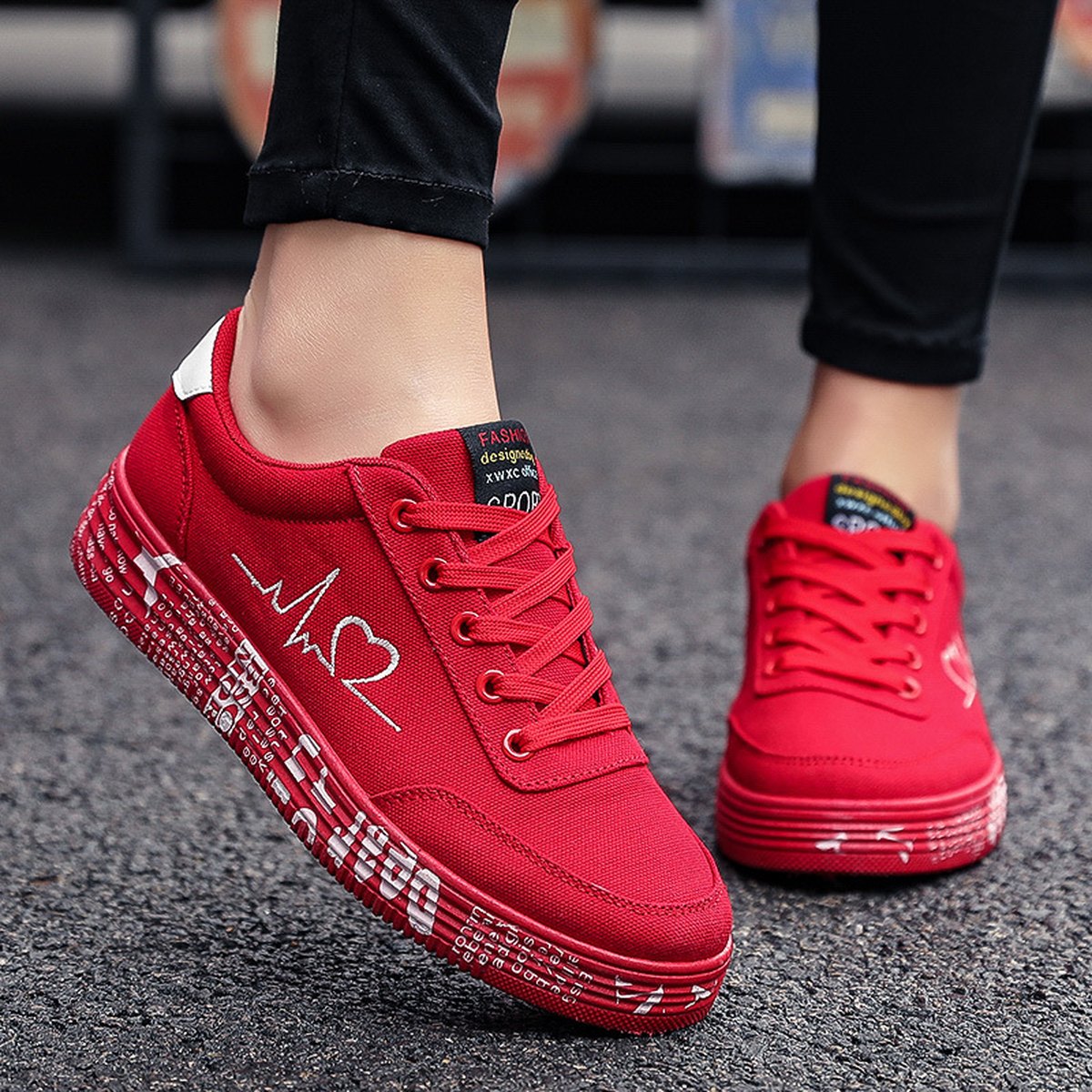 Heartbeat Print Canvas Shoes