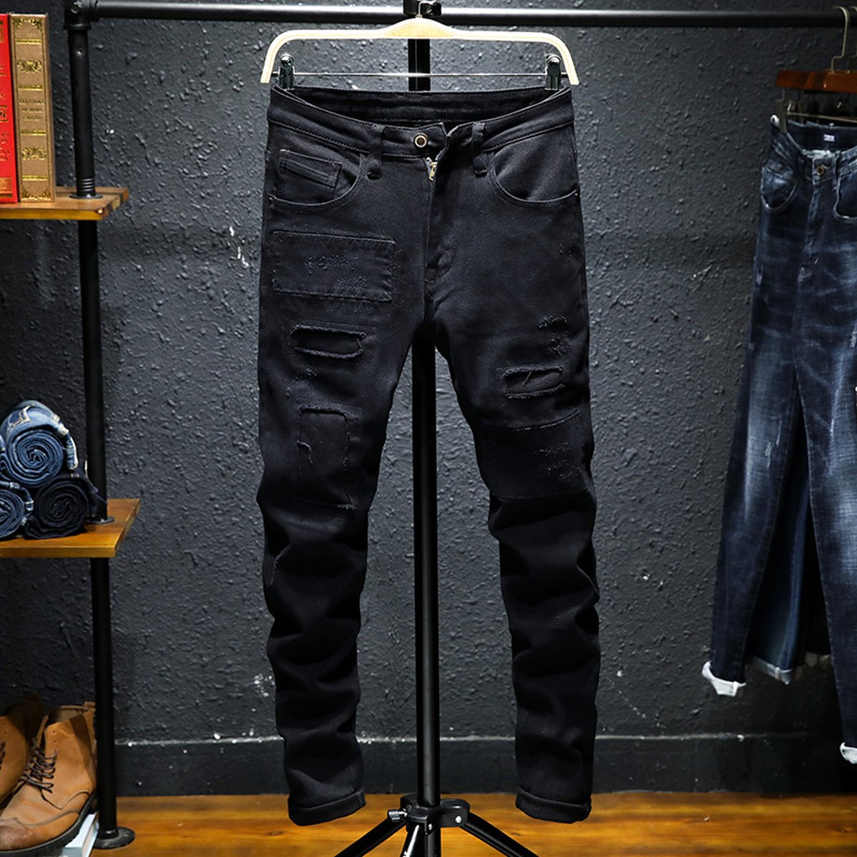 Men's Black Ripped Stretch Jeans