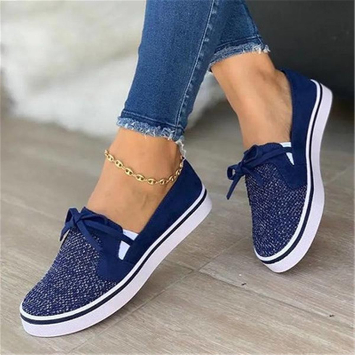 Women's Canvas Flat Sneakers