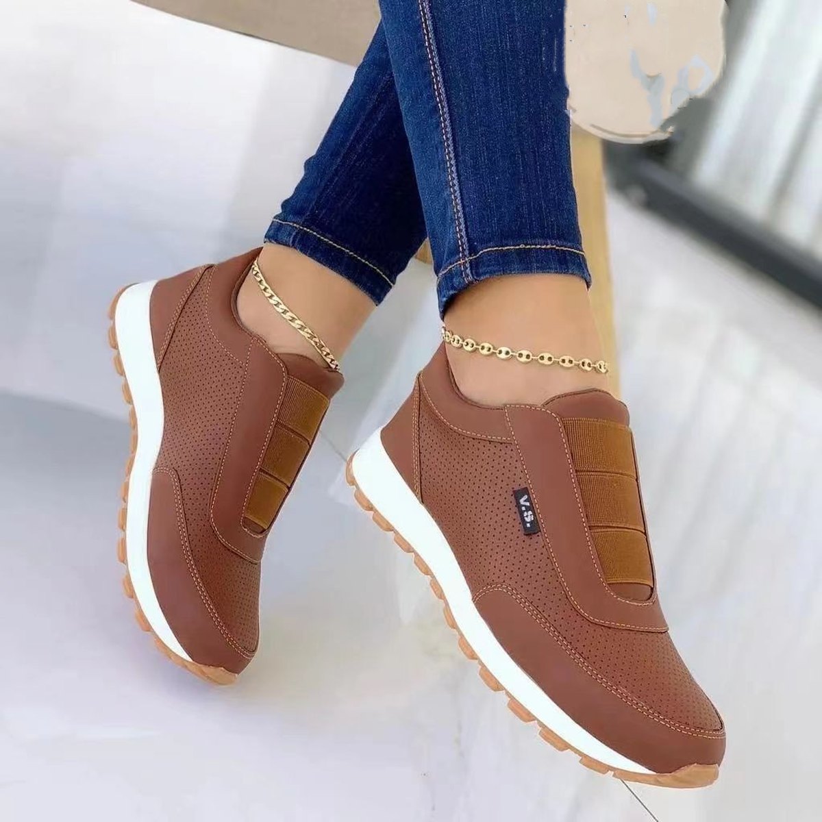 Women's Elastic Platform Sneakers