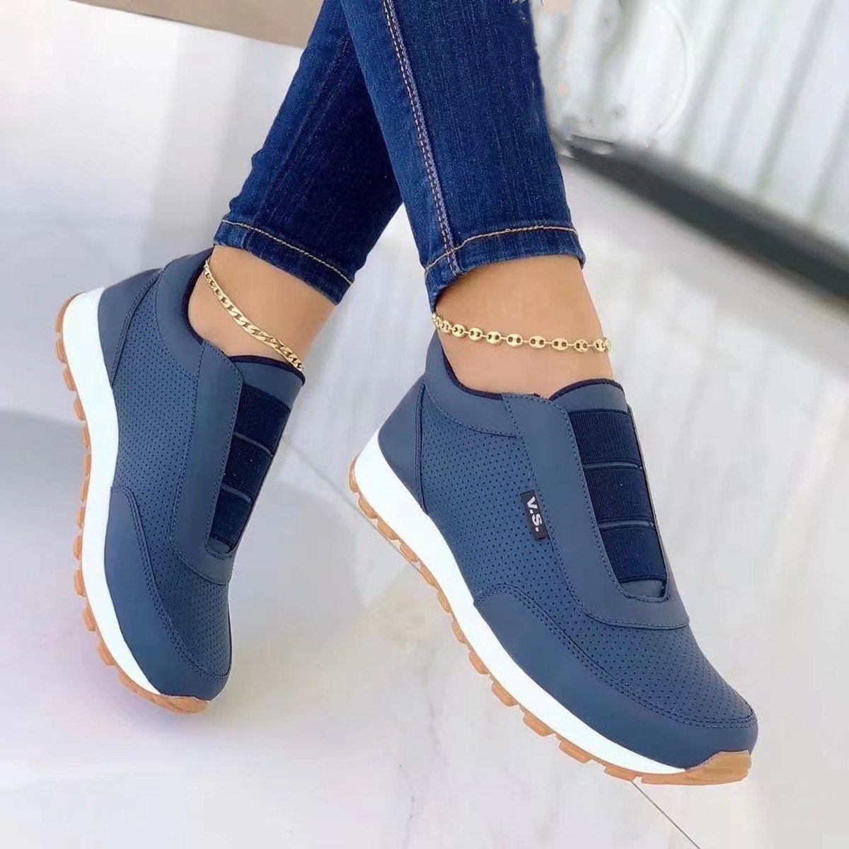 Women's Elastic Platform Sneakers