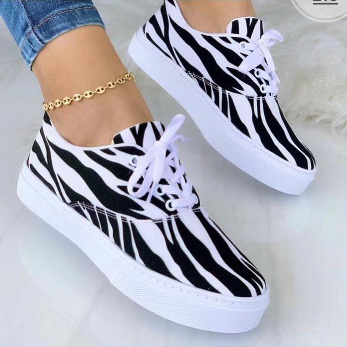 Women's Printed Canvas Sneakers