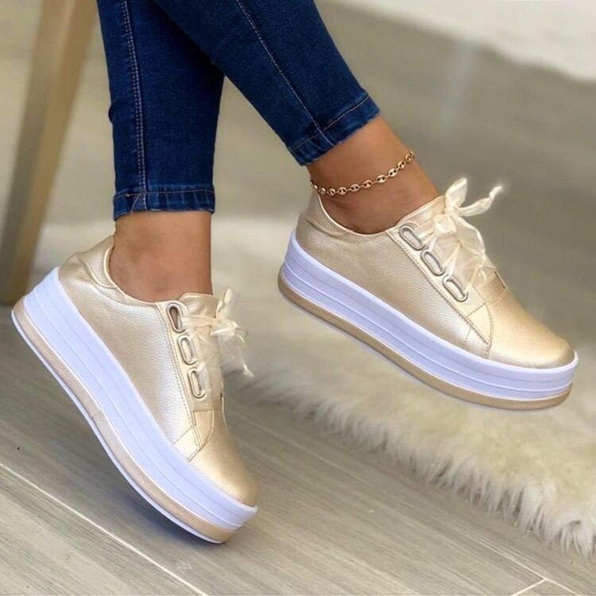 Women's Ribbon Platform Sneakers
