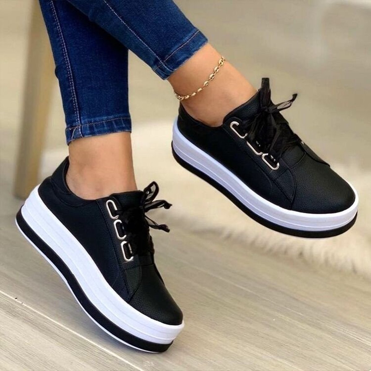 Women's Ribbon Platform Sneakers