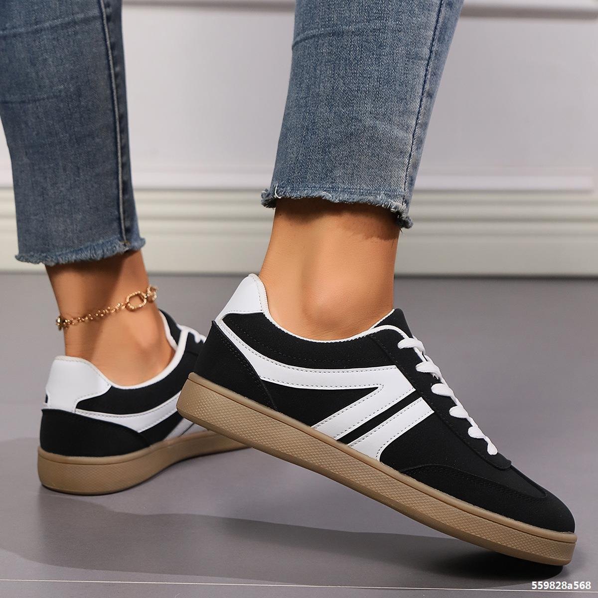 Women's Round Toe Flats