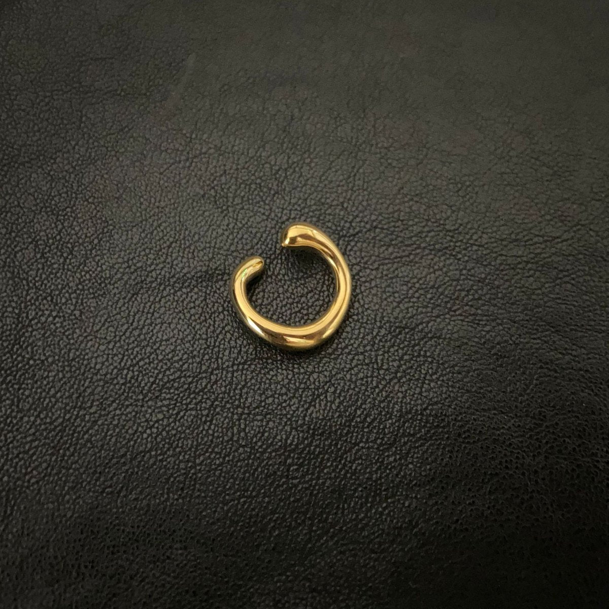 Lava Irregular Hoop Ear Cuff