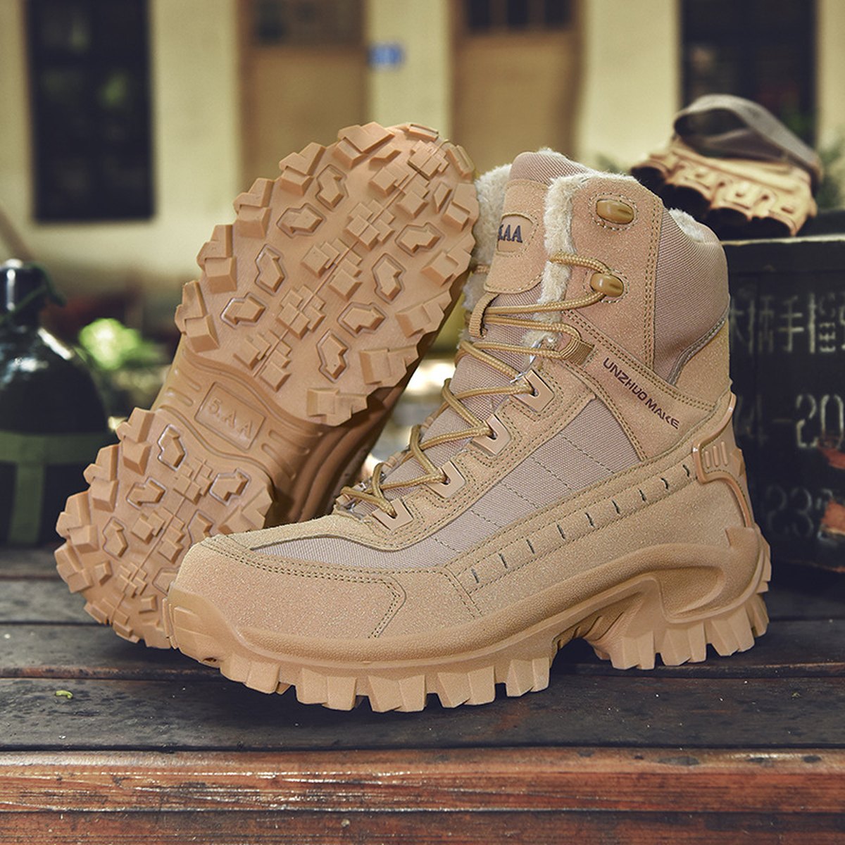 Men's Fleece-Lined Combat Boots