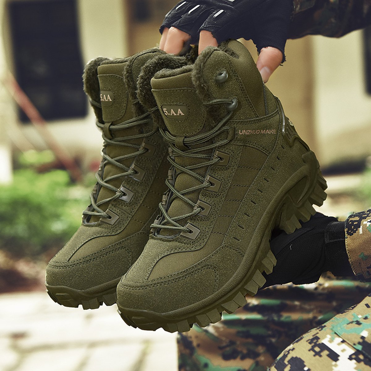 Men's Fleece-Lined Combat Boots