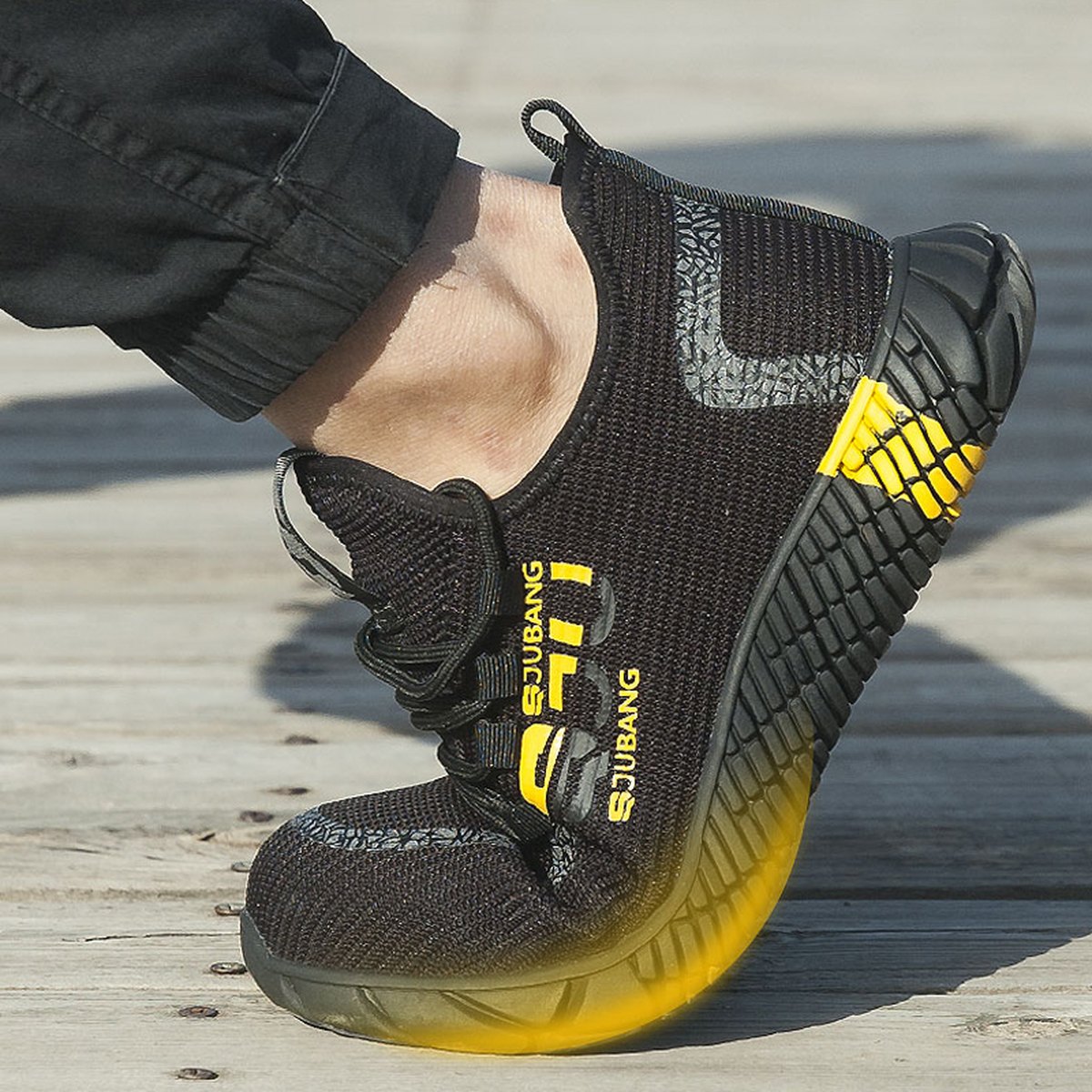 Men's Fly Textured Labor Shoes