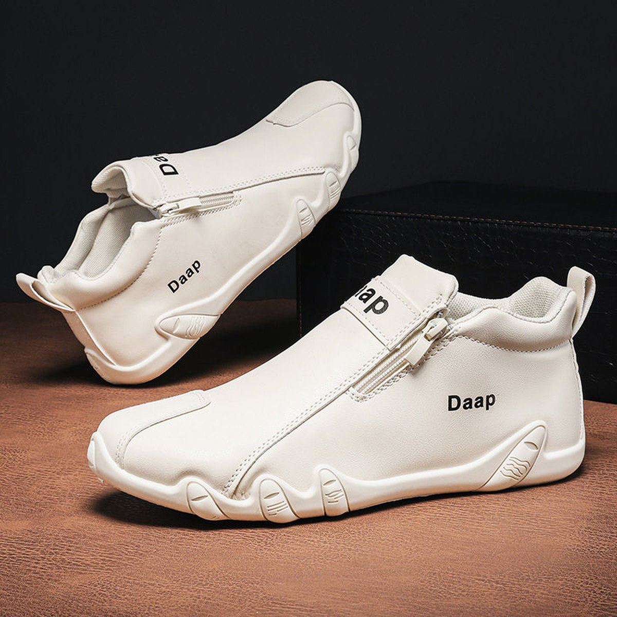 Men's High-Top Hiking Shoes