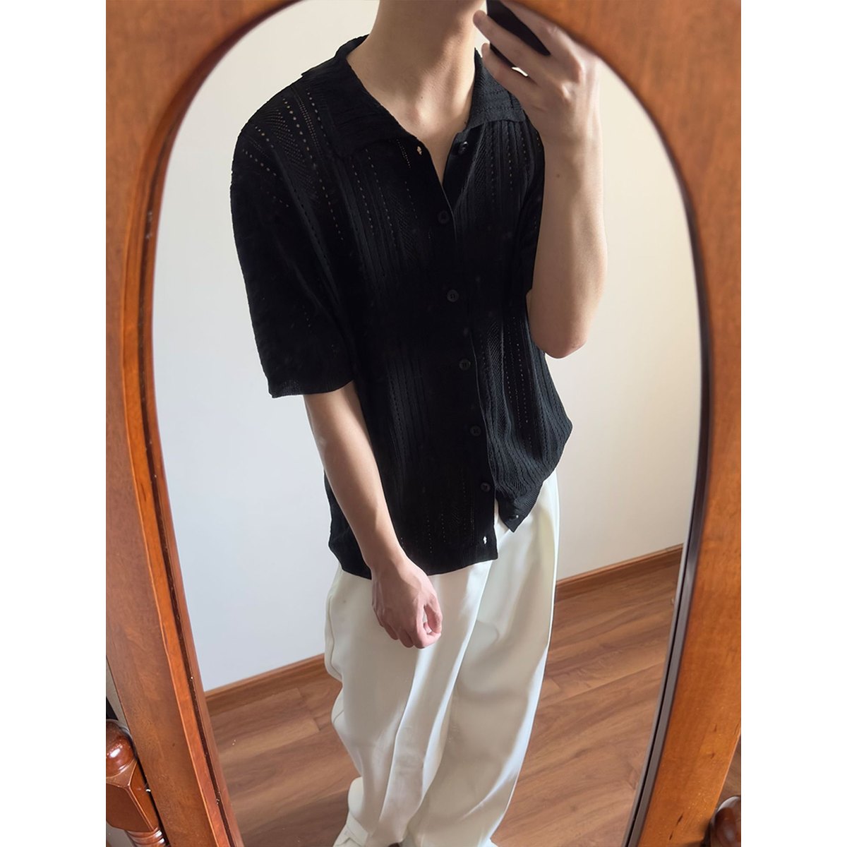 Men's Hollow-out Vintage Lapel Knit Sweater