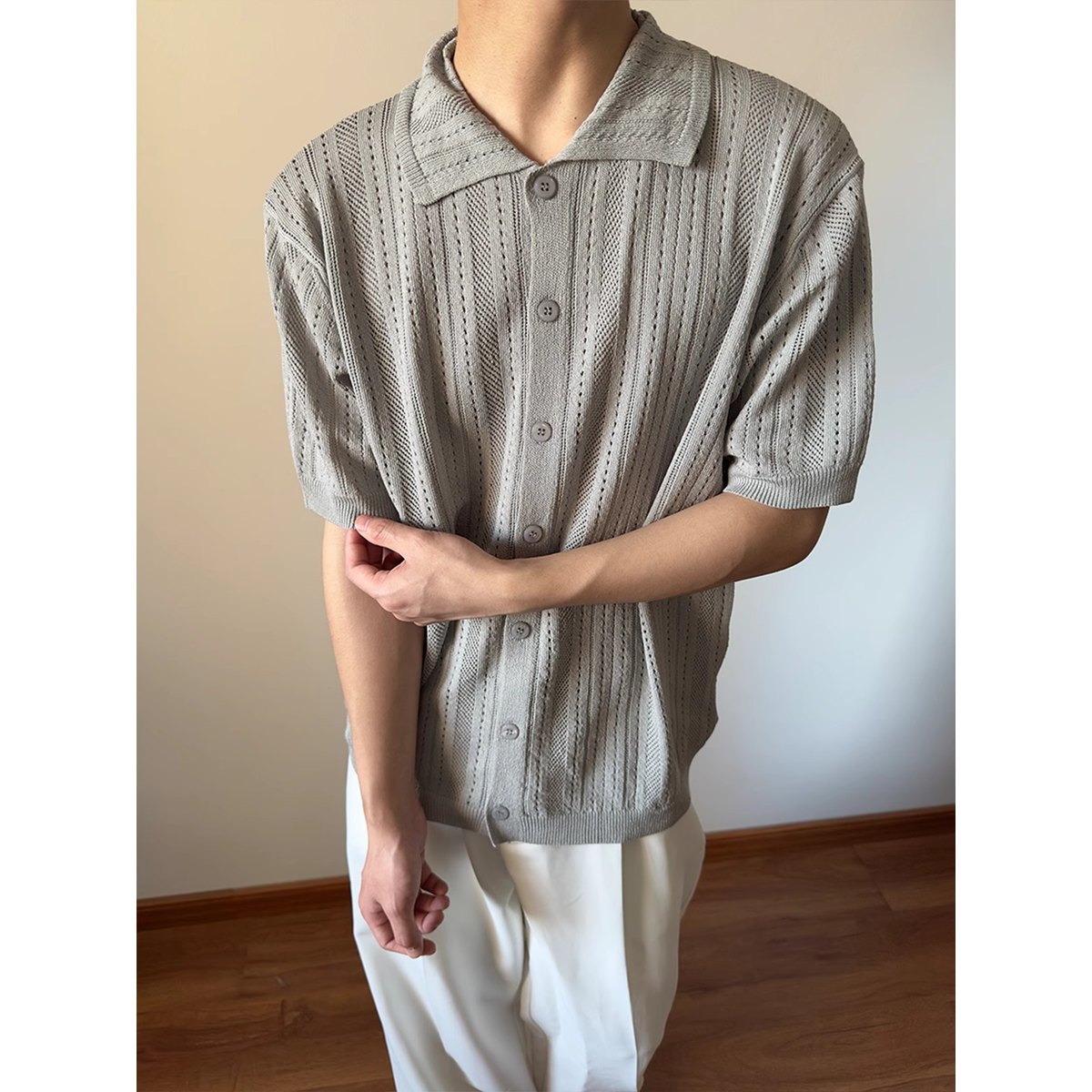 Men's Hollow-out Vintage Lapel Knit Sweater
