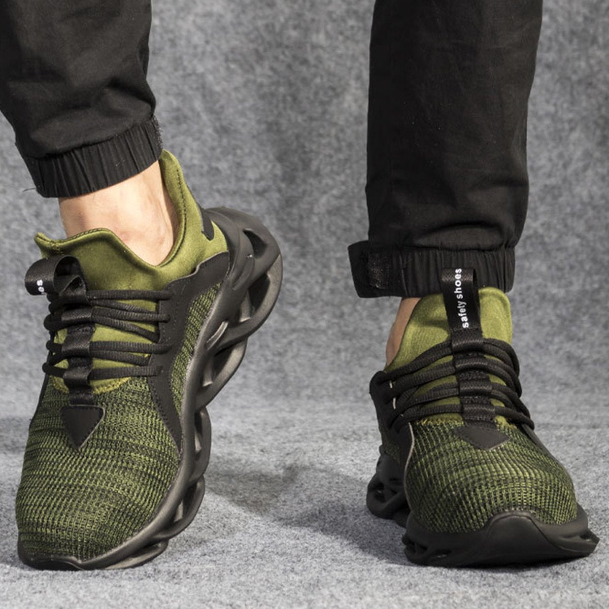 Men's Indestructible Work Shoes Sneakers Anti-puncture Safety