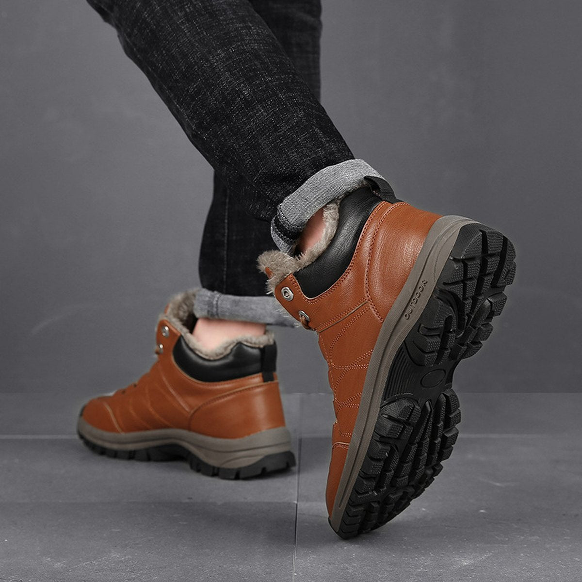 Men's Plush-Lined Winter Boots