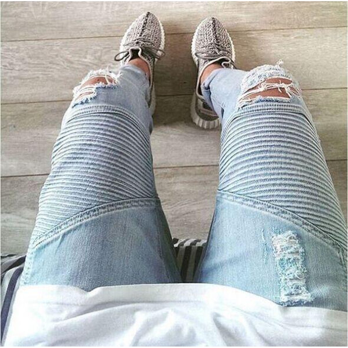 Men's Ripped Stretch Jeans