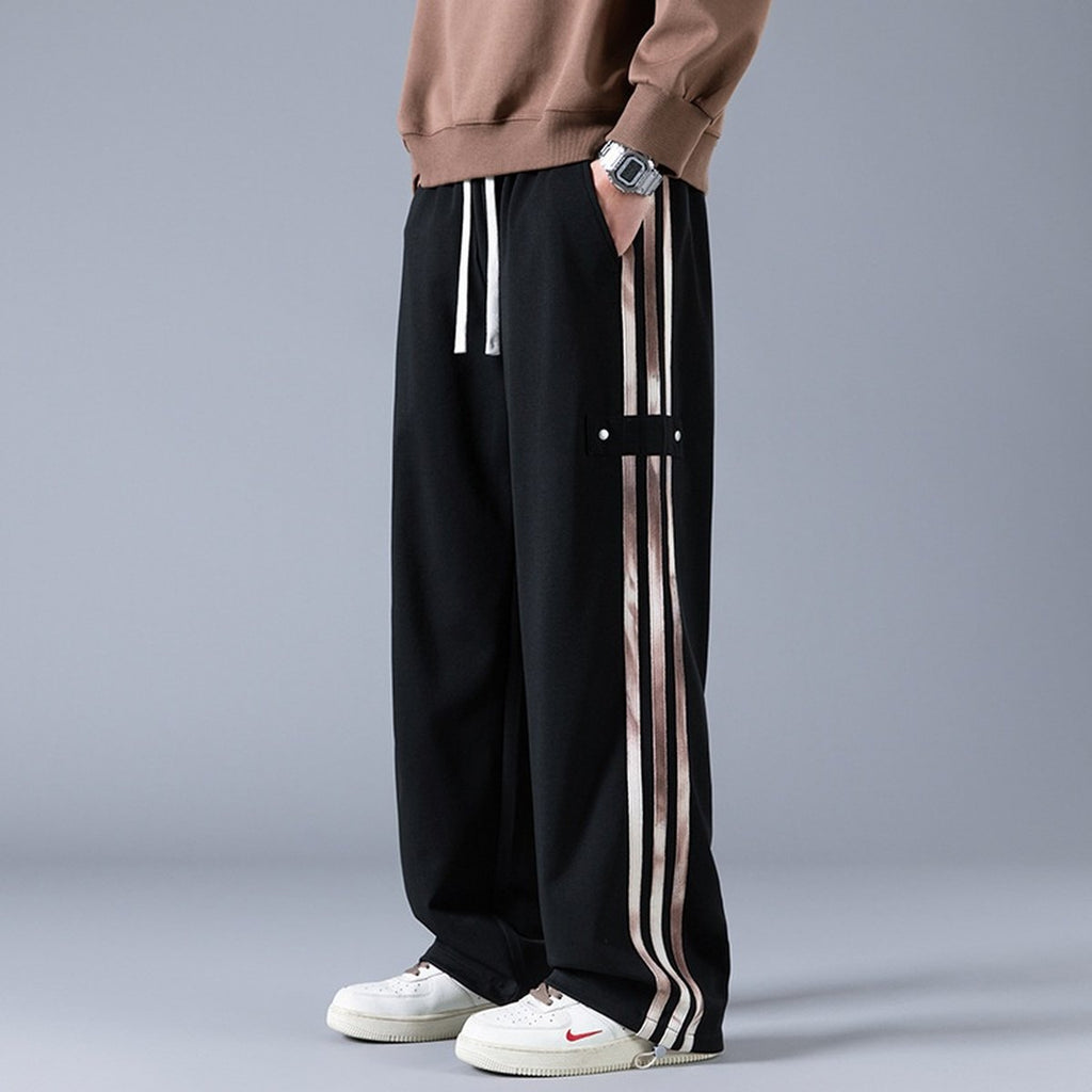 Men's Three-Stripe Joggers