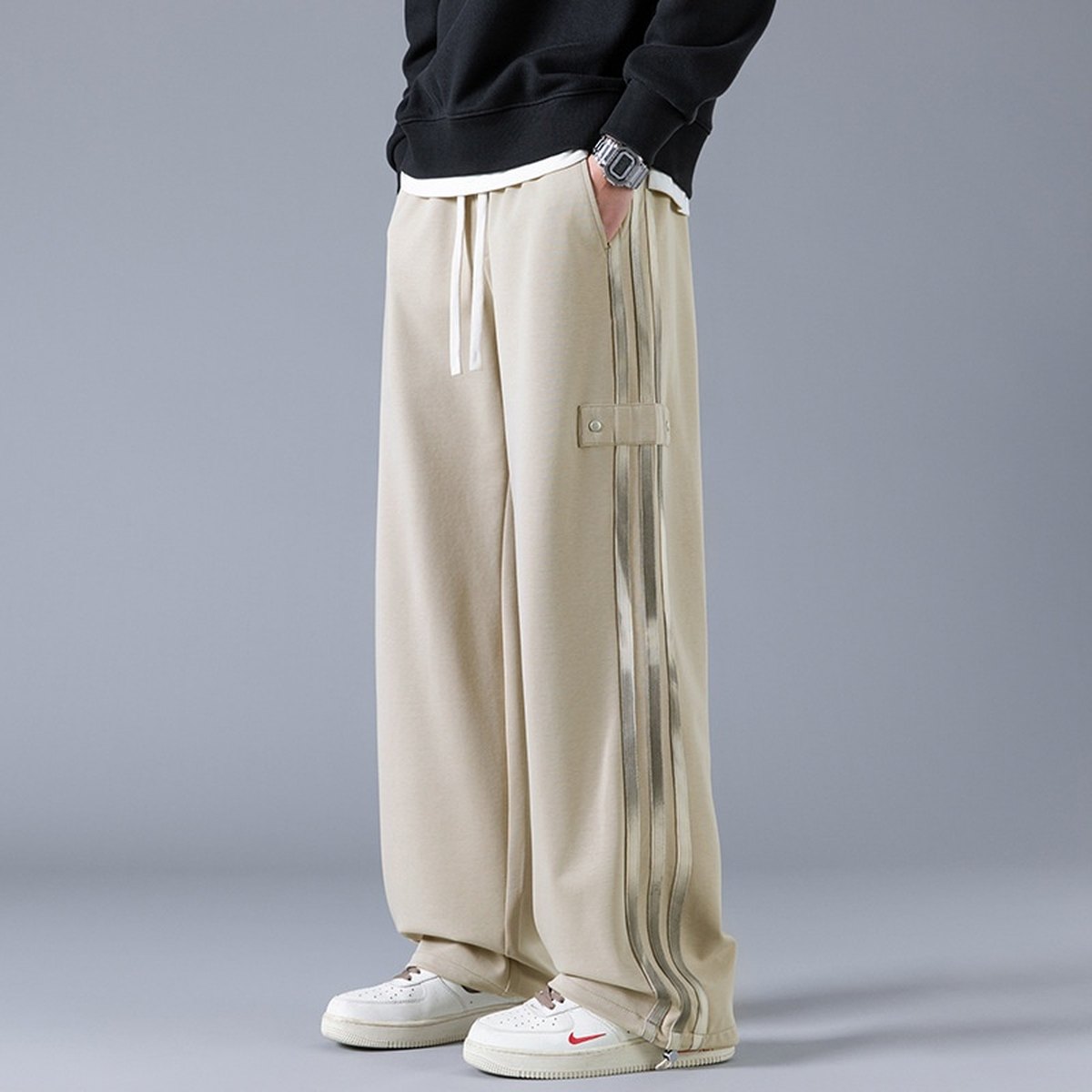 Men's Three-Stripe Joggers