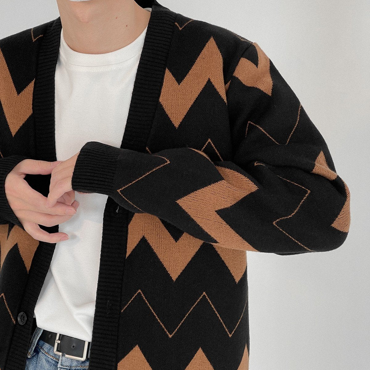 Men's Wave Pattern Cardigan Sweater