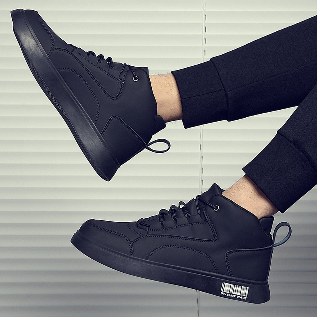Men's White Shoes Mid-top Sports Board