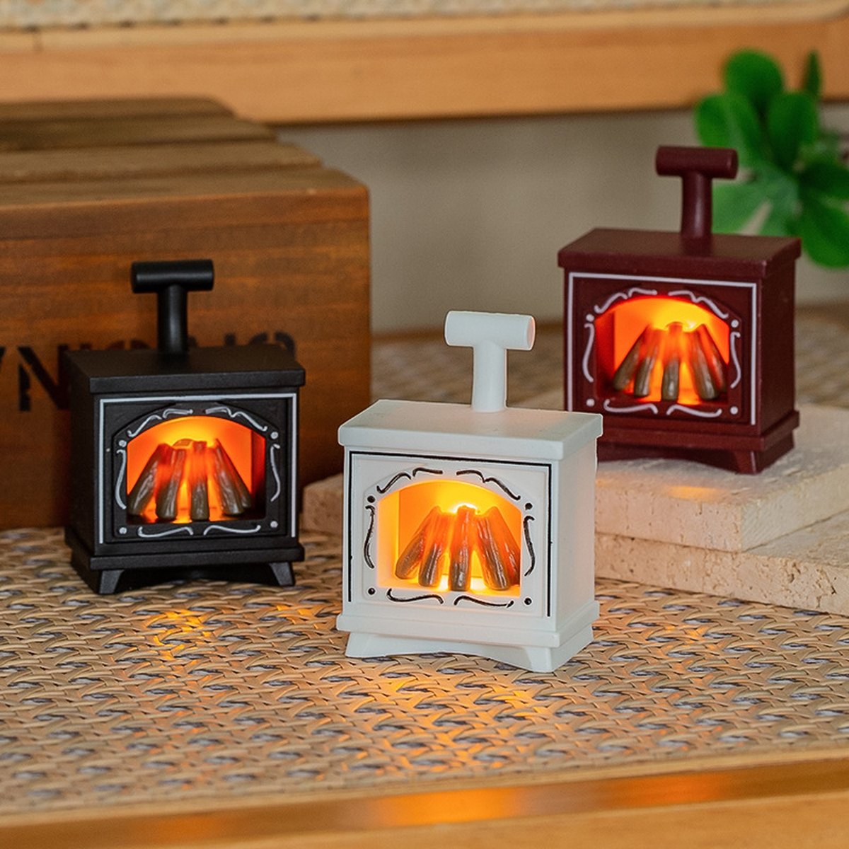 Miniature Artificial Small Fireplace Lamp Dollhouse Creative