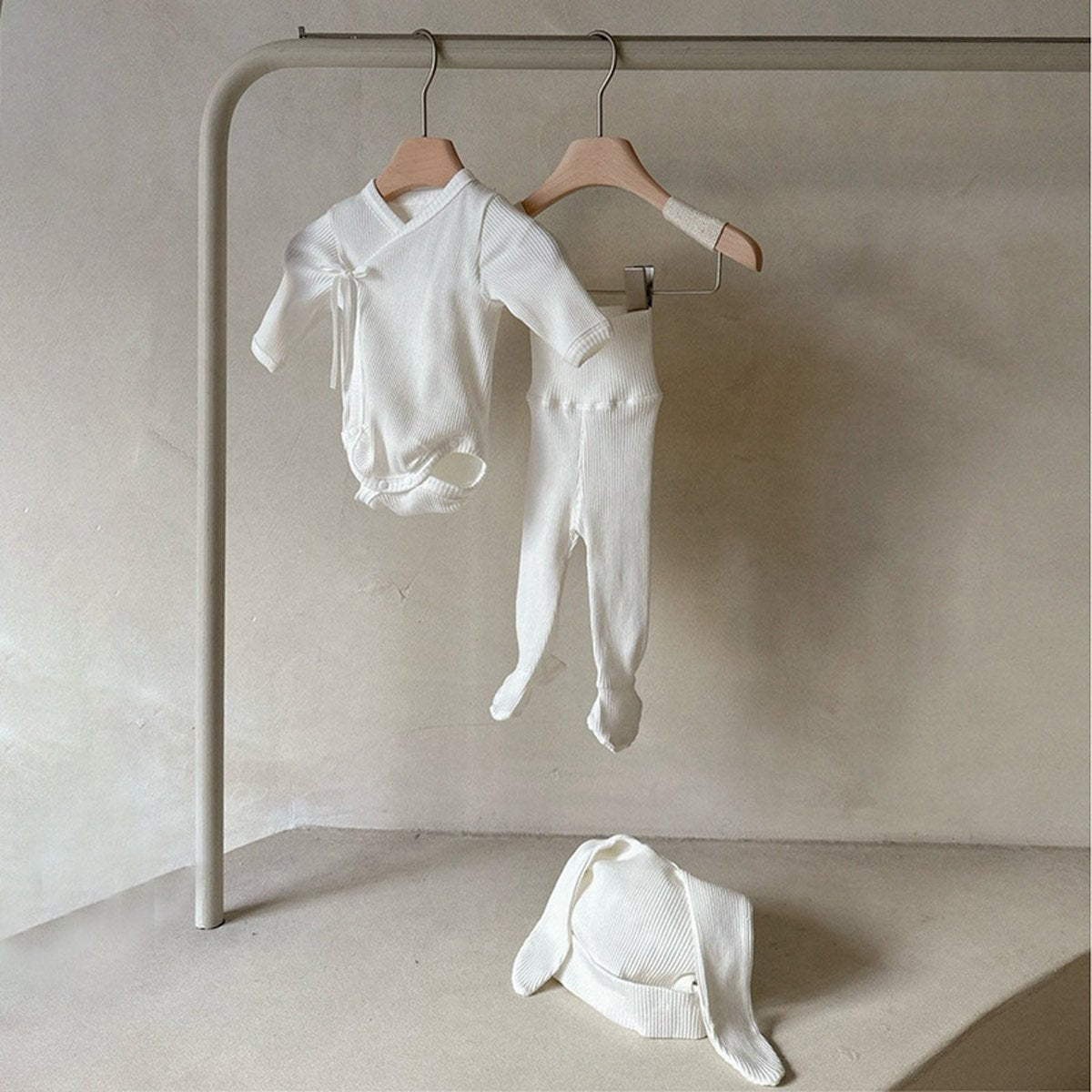 Newborn Clothes Romper Rabbit Ear Hat Set