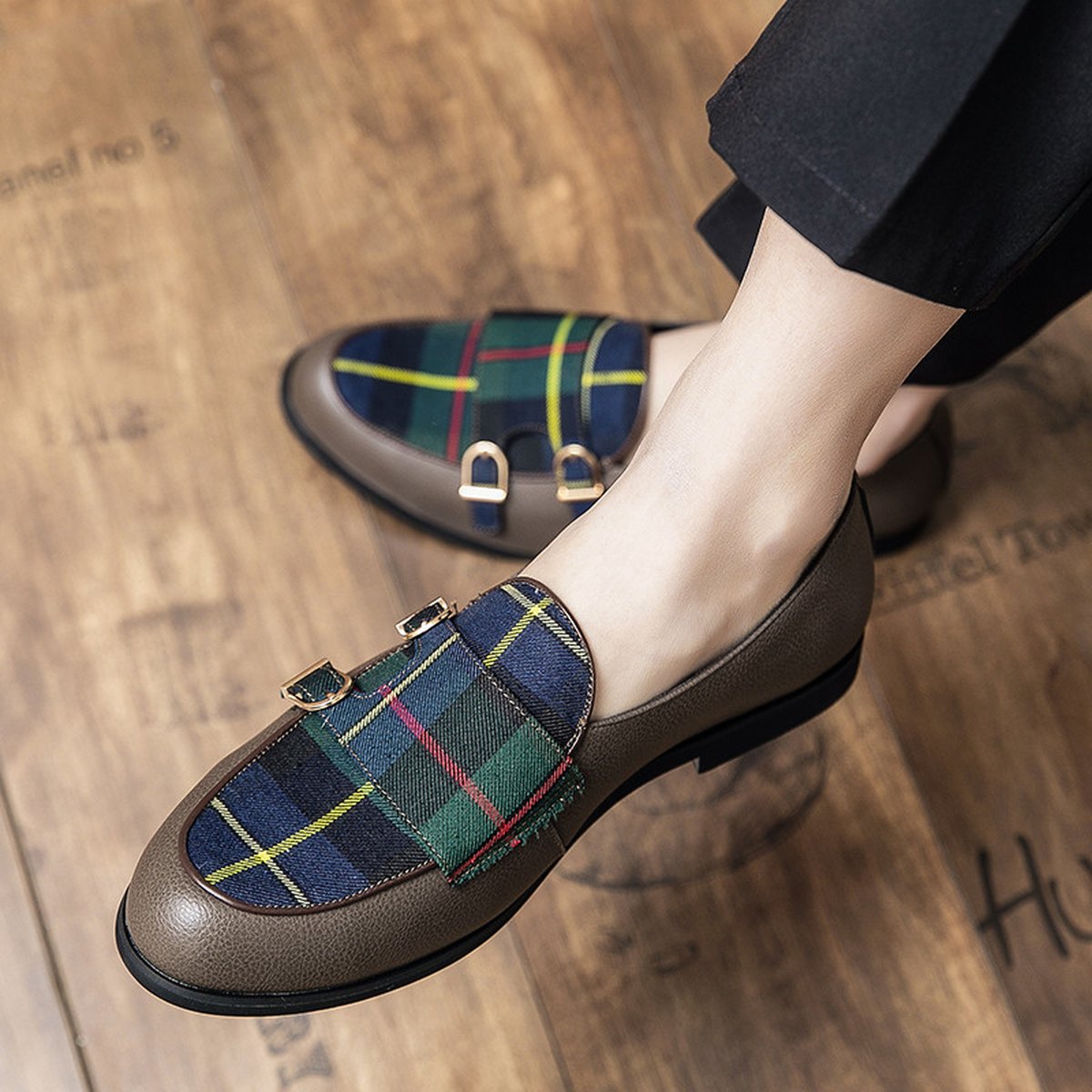 Men's Plaid Loafers