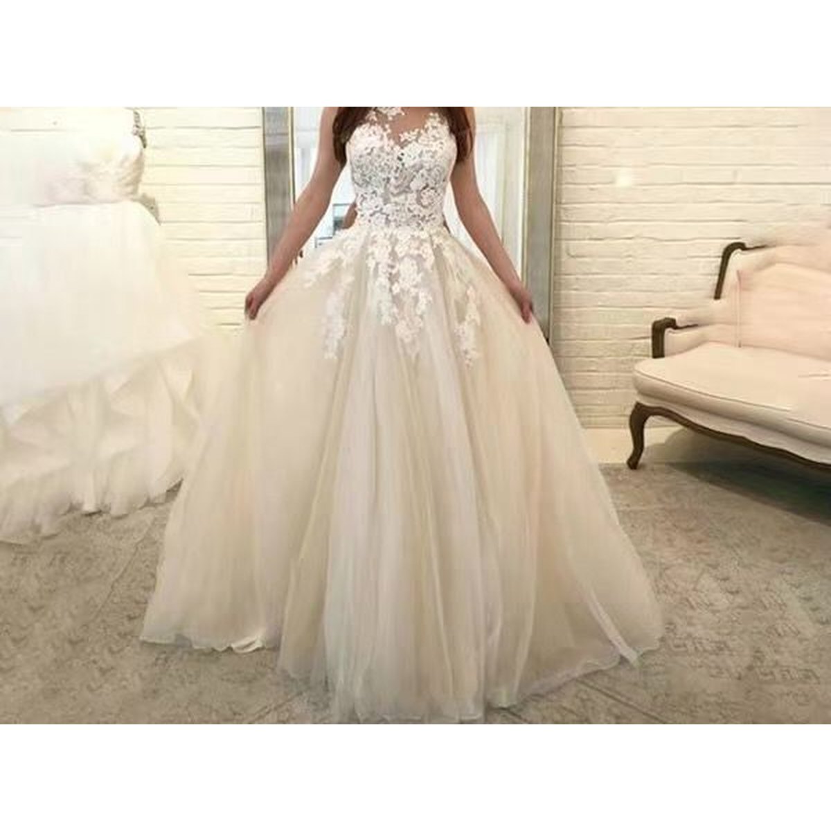 Sleeveless Lace Flower Dress