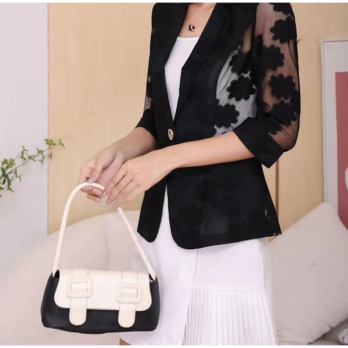 Women's Lace Petite Blazer Outerwear