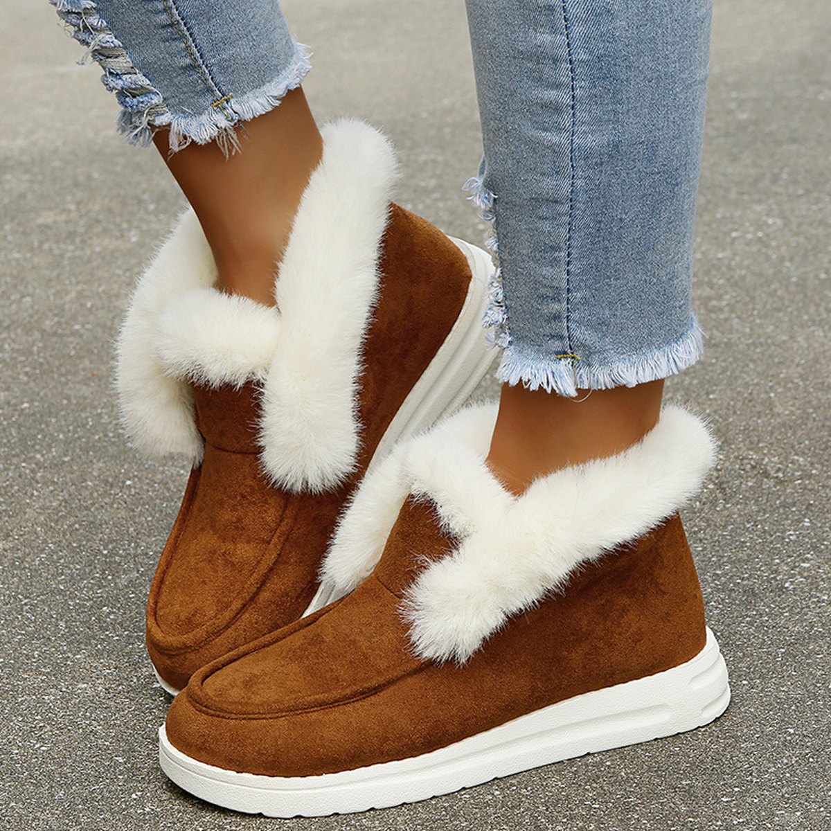 Women's Plush Snow Boots