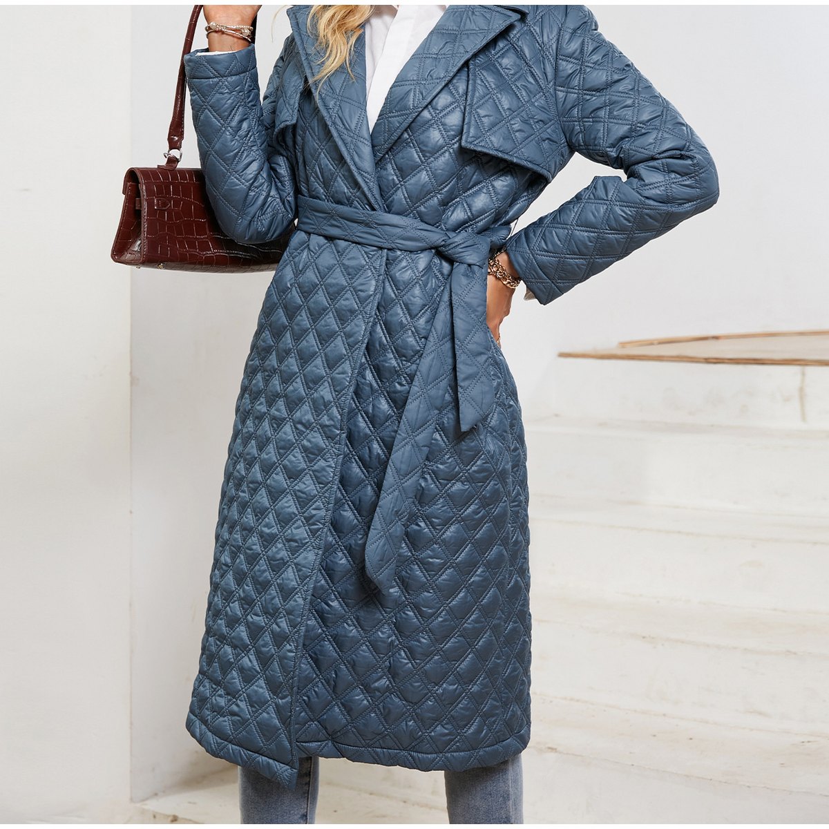 Women's Retro Lace Lapel Down Jacket