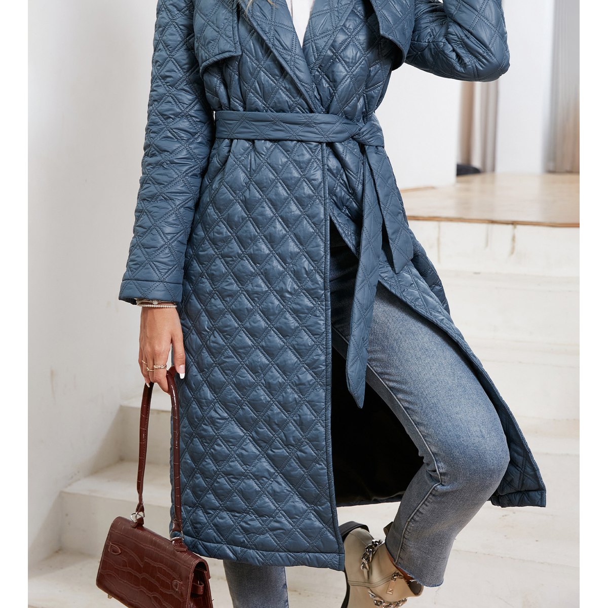 Women's Retro Lace Lapel Down Jacket