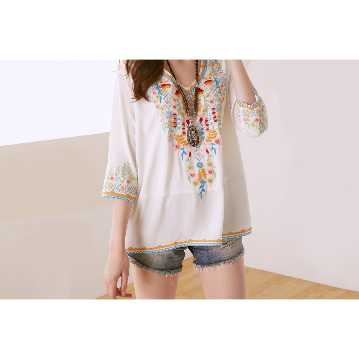 Women's Shirt Embroidery Loose Slimming