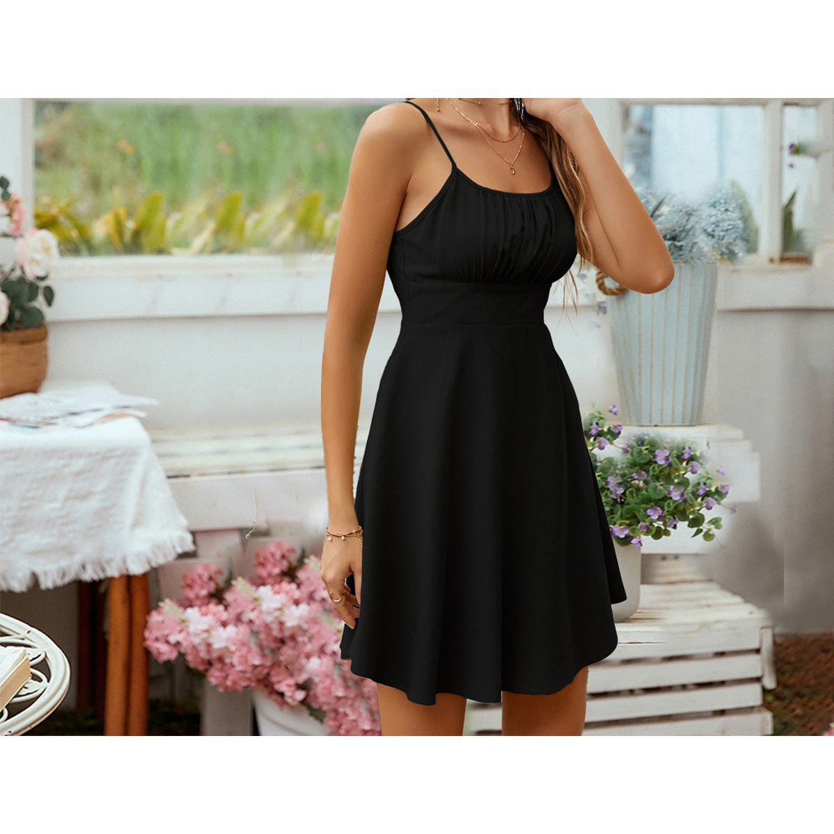 Women's Sweet Waist-cinching Strappy Maxi Dress