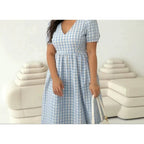 Women's V-neck Fitted-waist Midi-length Dress