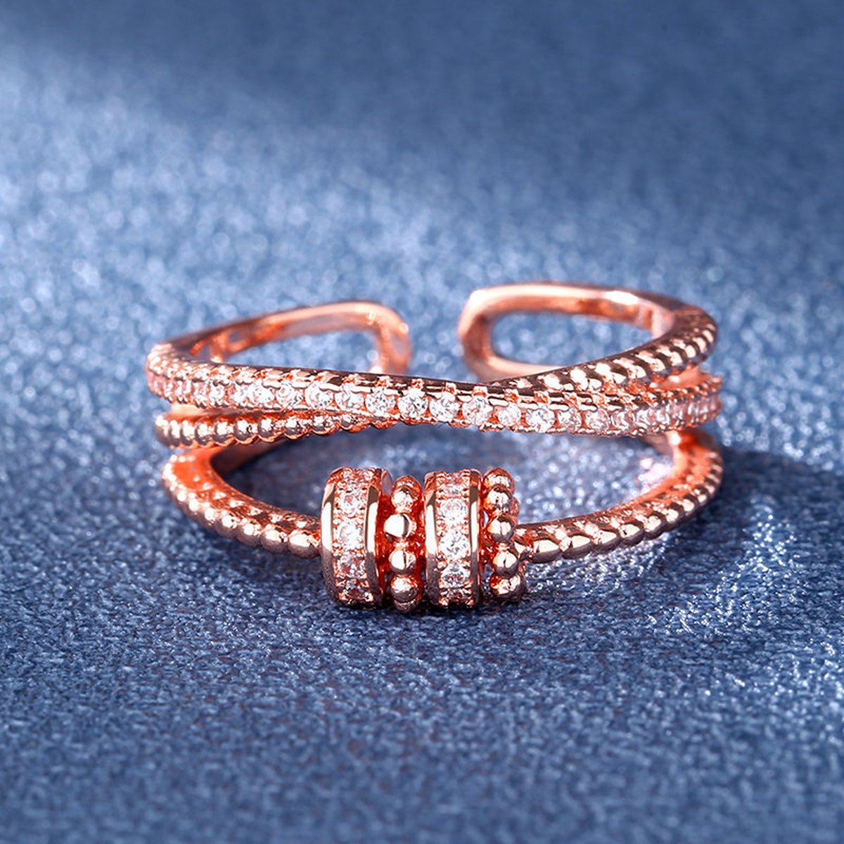 Rings Come Go Diamond-studded Rotating